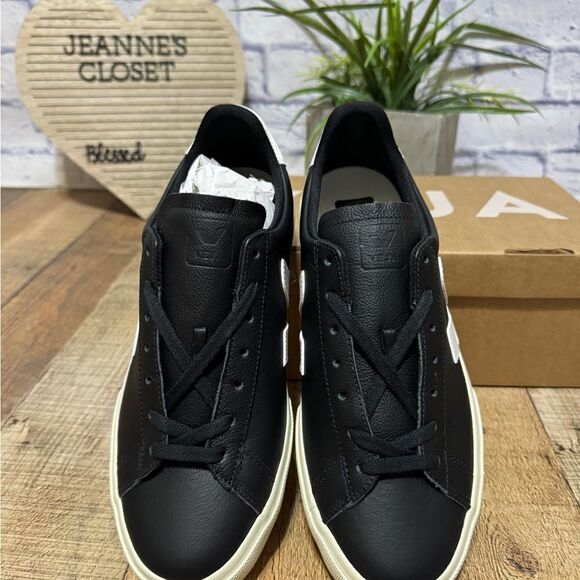 VEJA CAMPO CHROMEFREE LEATHER BLACK WHITE new with box main image 8